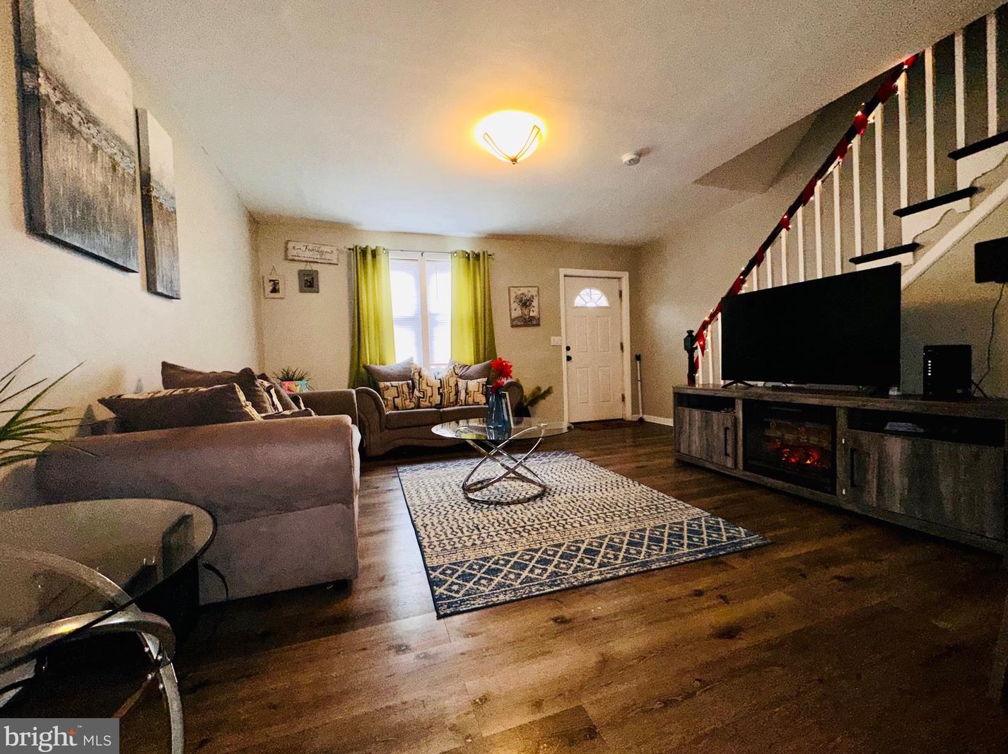 1053 Merrimac Rd, Camden, NJ 08104-3010