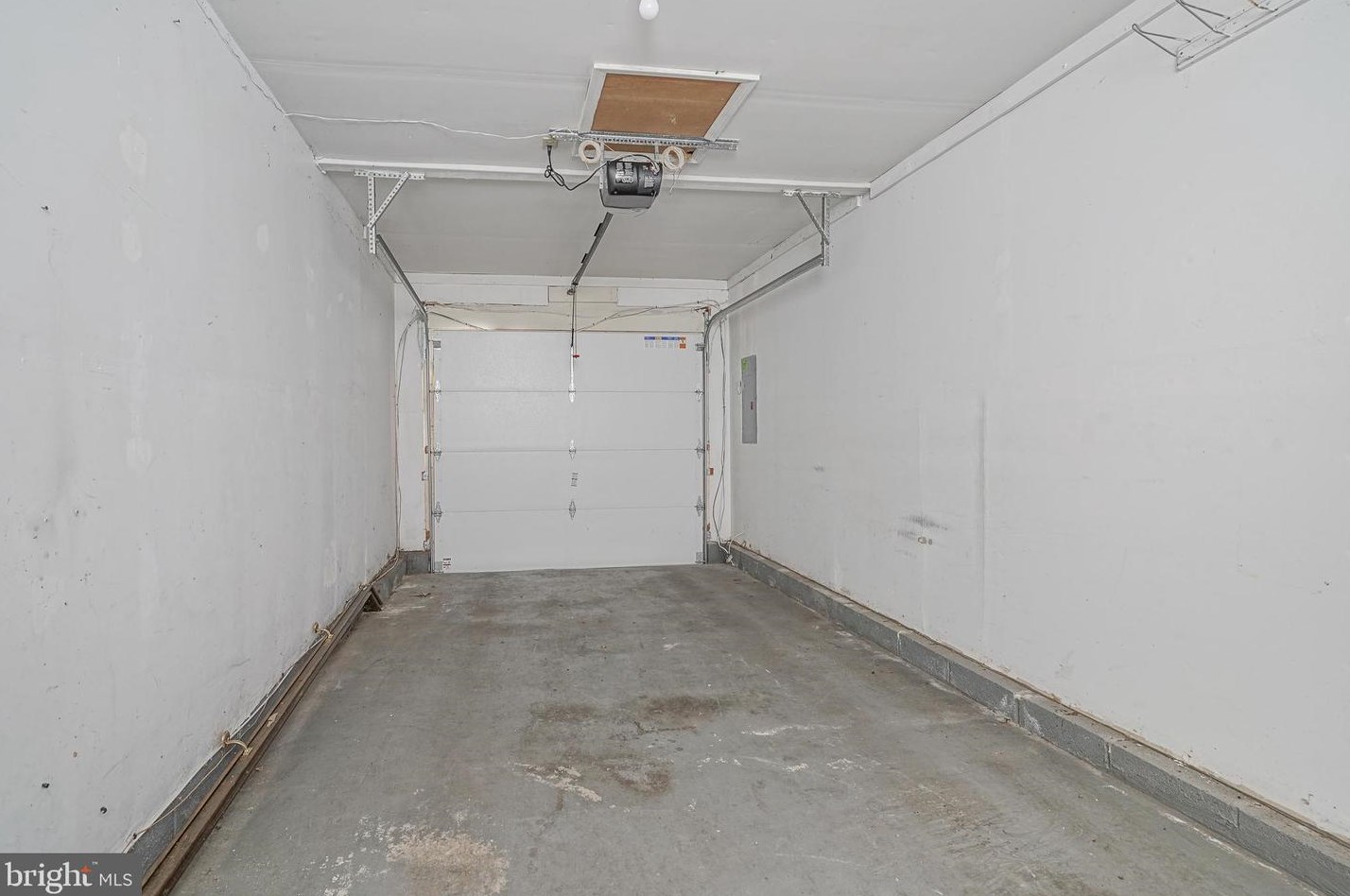 24 Acorn Ct, Erial NJ 08081-9251 exterior