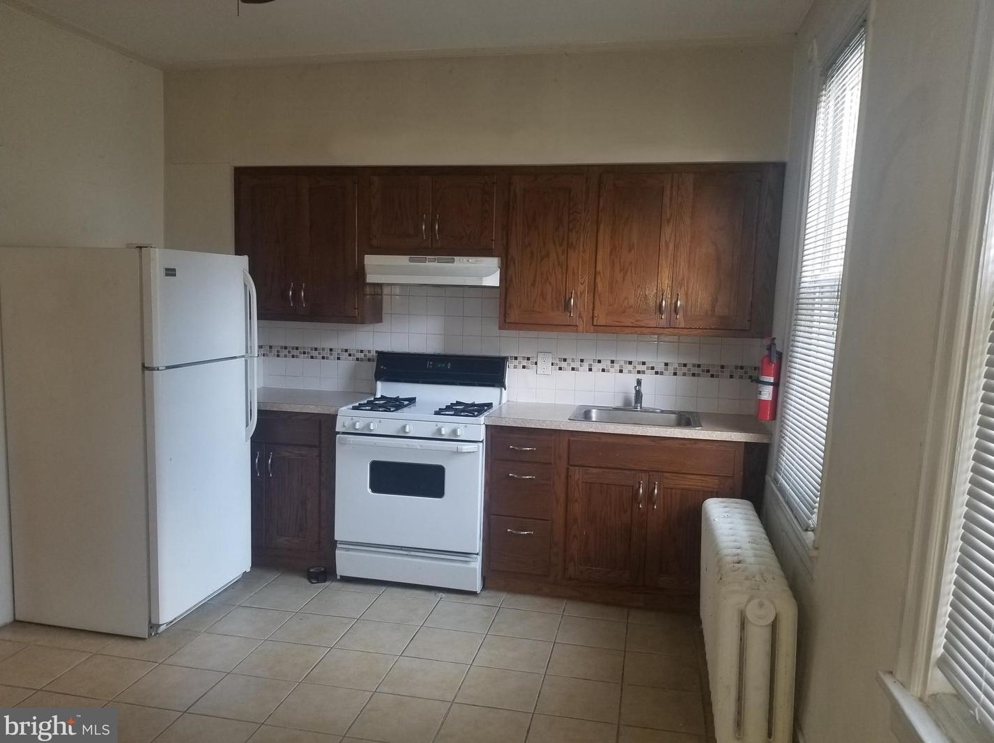 360 Haddon Ave #4, Camden, NJ 08108