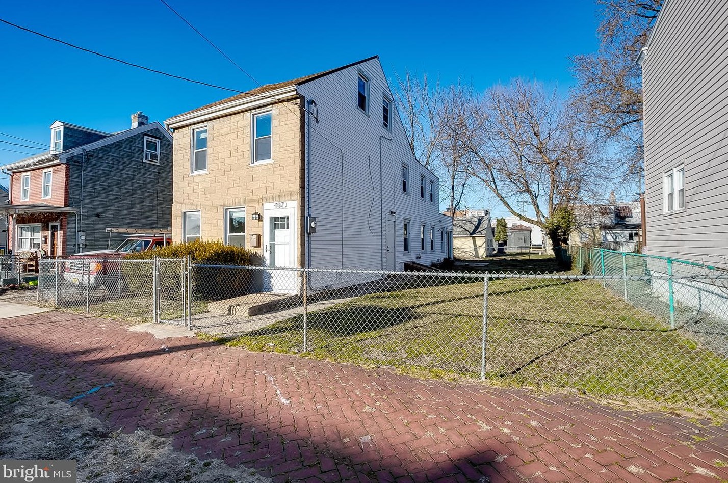 407 Hudson St, Gloucester, NJ 08030