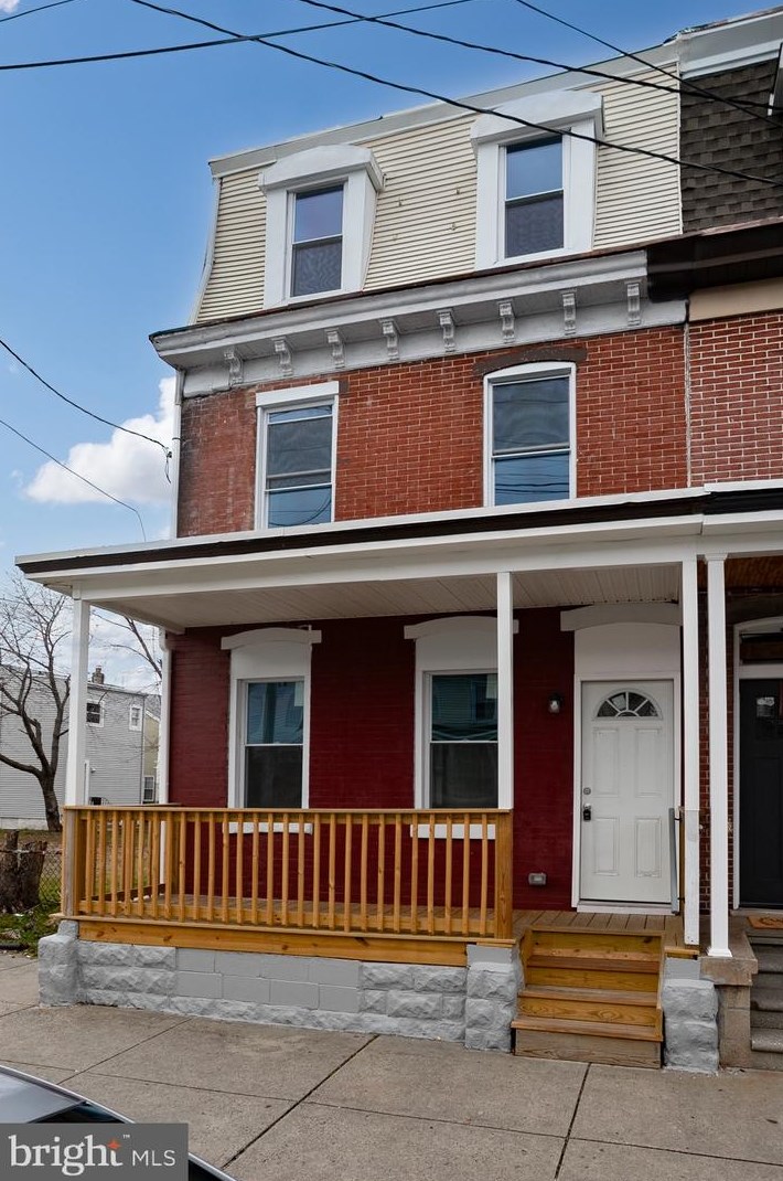 311 Market St, Gloucester, NJ 08030