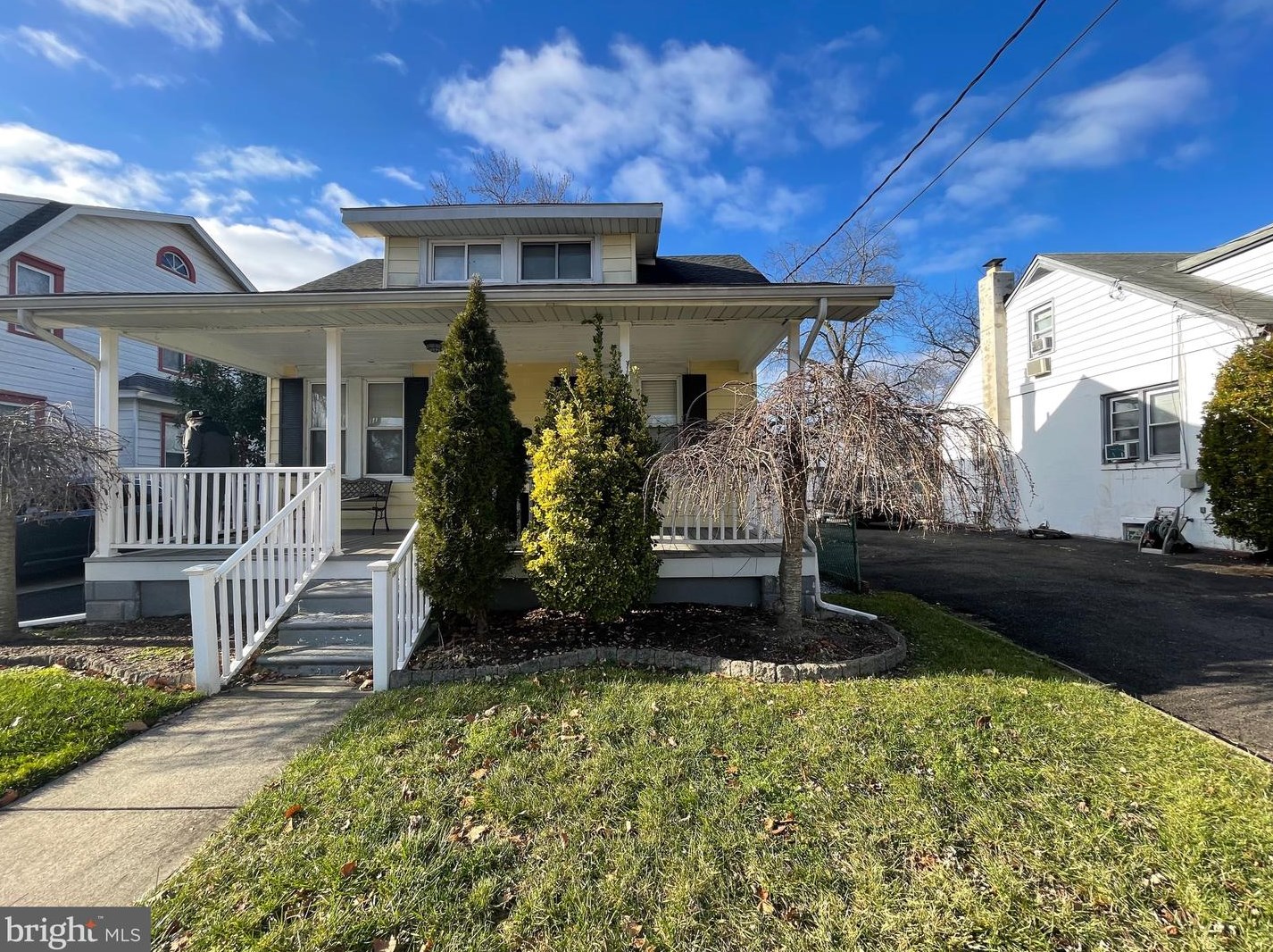 1735 Lexington Ave, Camden NJ  08110-2805 exterior