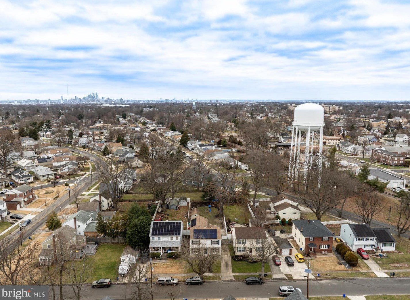 127 Holly Ave, Camden NJ  08107-1117 exterior