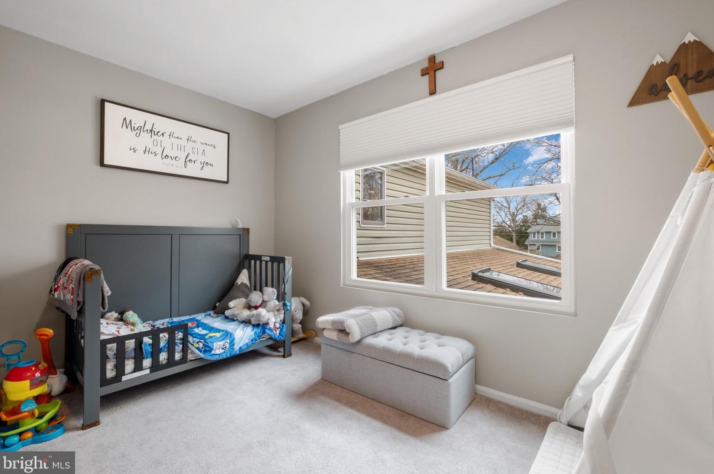 127 Holly Ave, Camden NJ  08107-1117 exterior