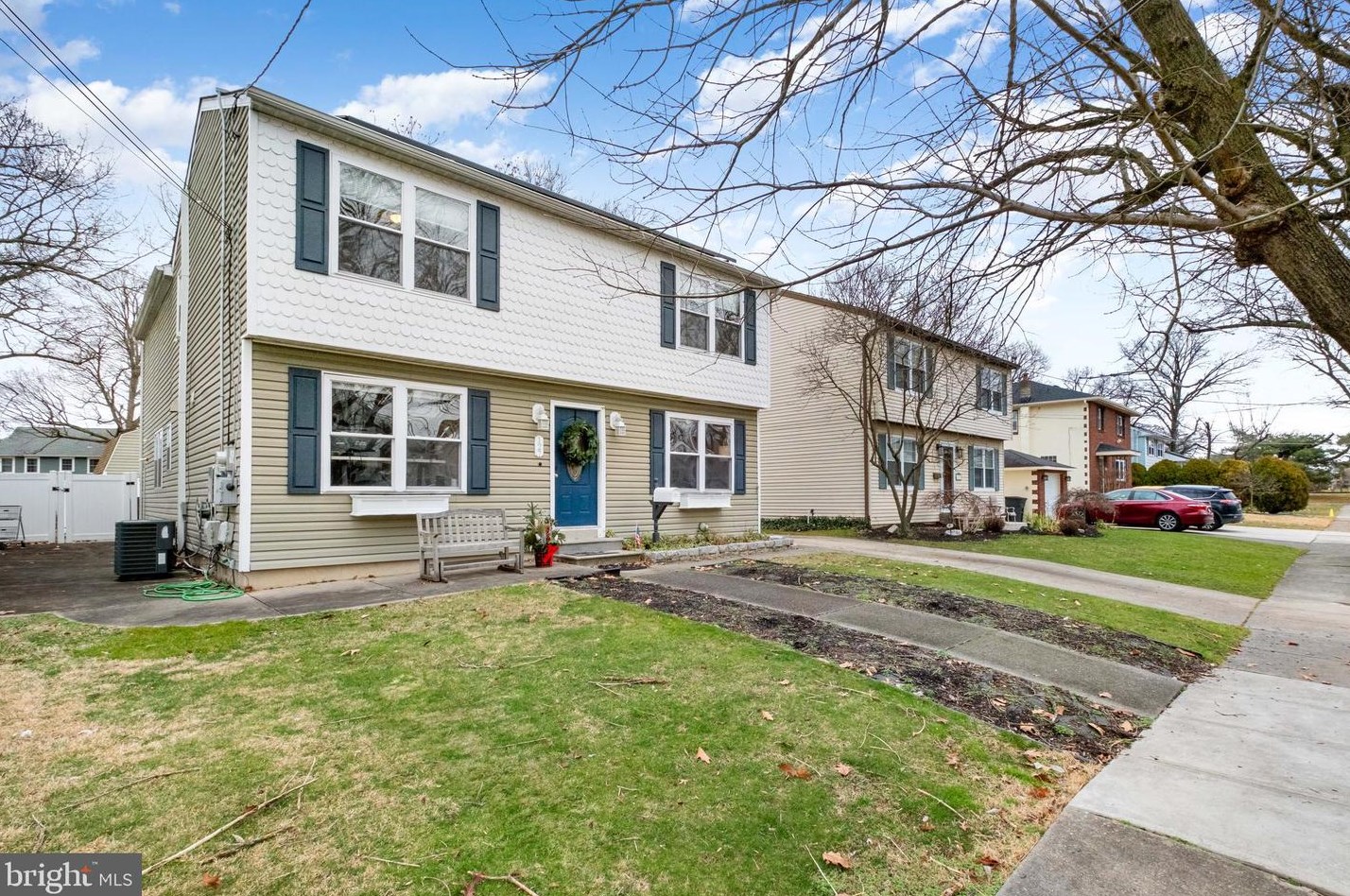 127 Holly Ave, Camden NJ  08107-1117 exterior