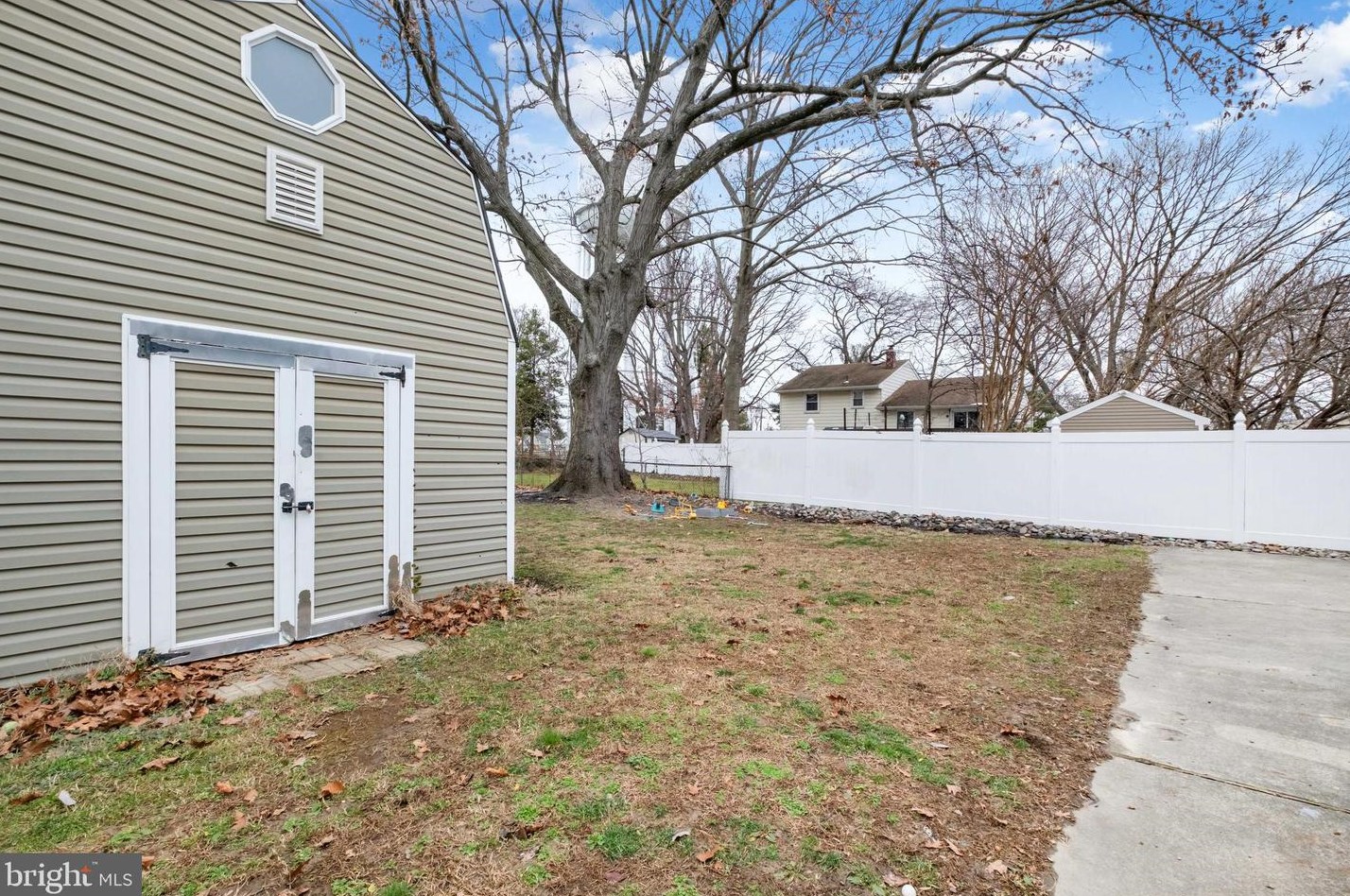 127 Holly Ave, Camden NJ  08107-1117 exterior