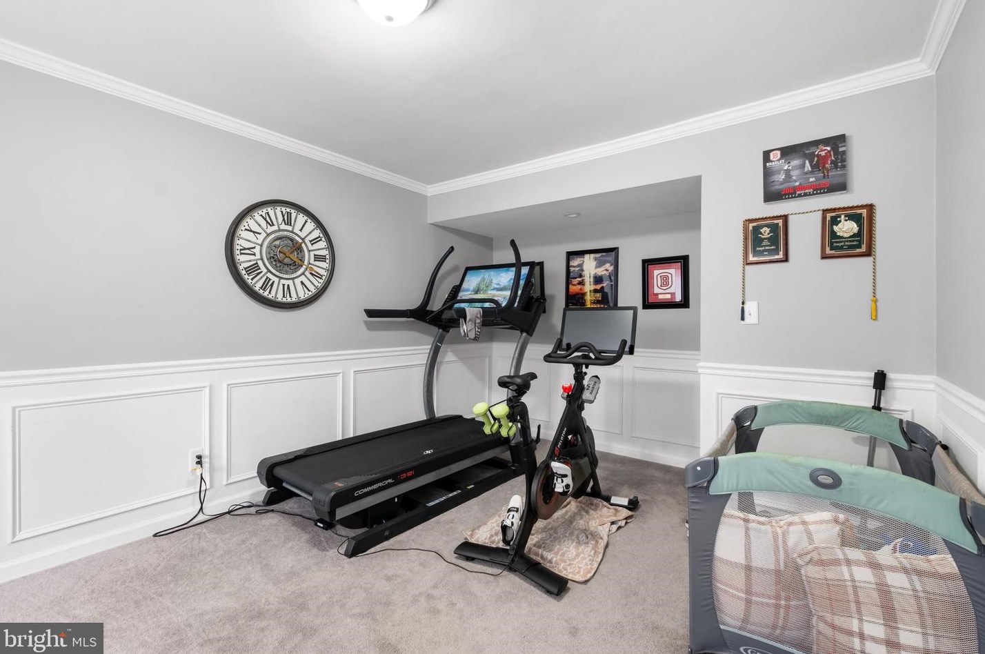 127 Holly Ave, Camden NJ  08107-1117 exterior