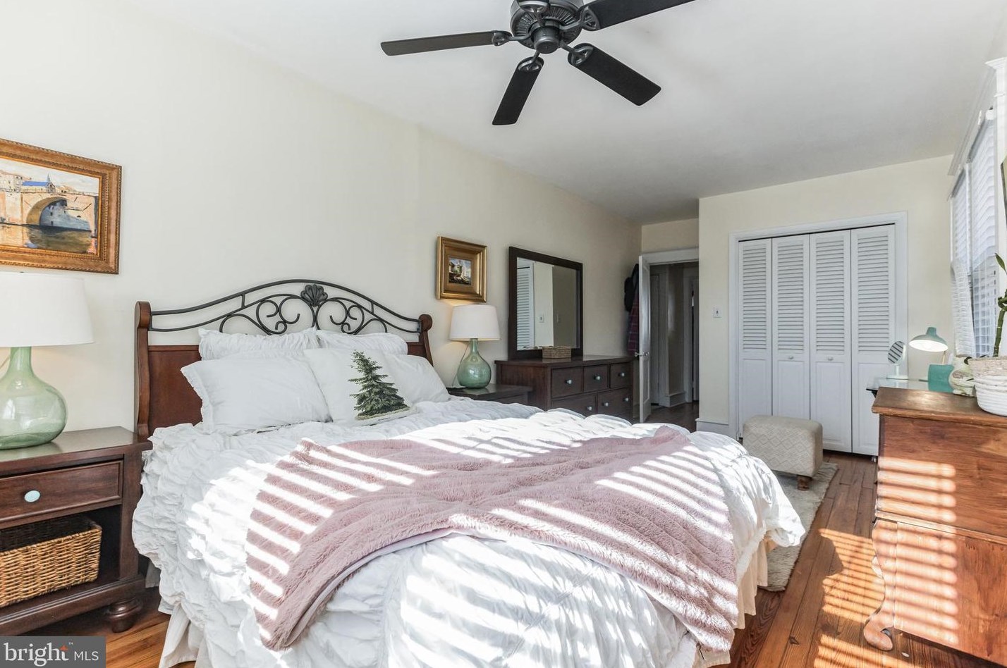 109 Holly Ave, Camden NJ  08107-1117 exterior