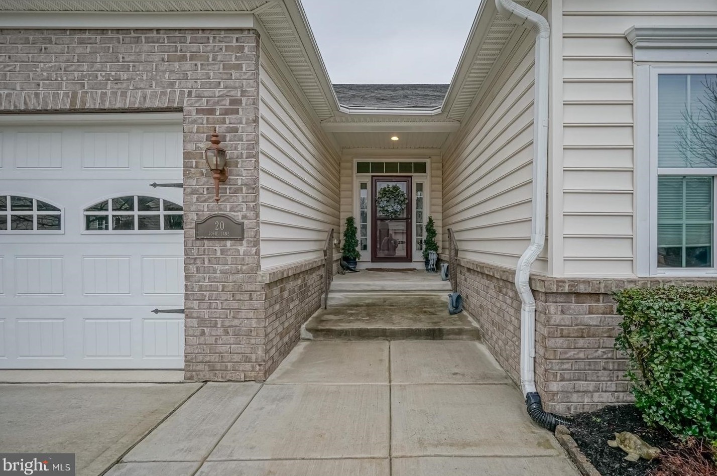 20 Josie Ln, Waterford Township, NJ 08004
