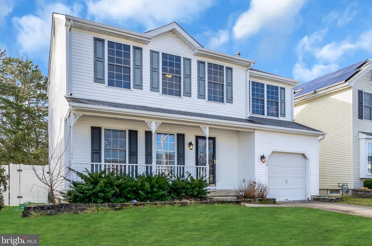 60 Oakton Dr, Waterford Township, NJ 08004
