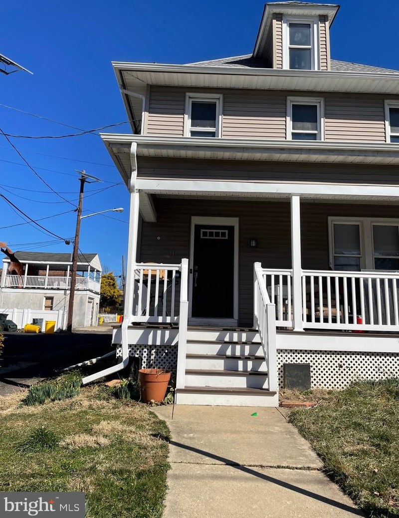 115 Oakland Ave, Camden NJ  08106-2321 exterior