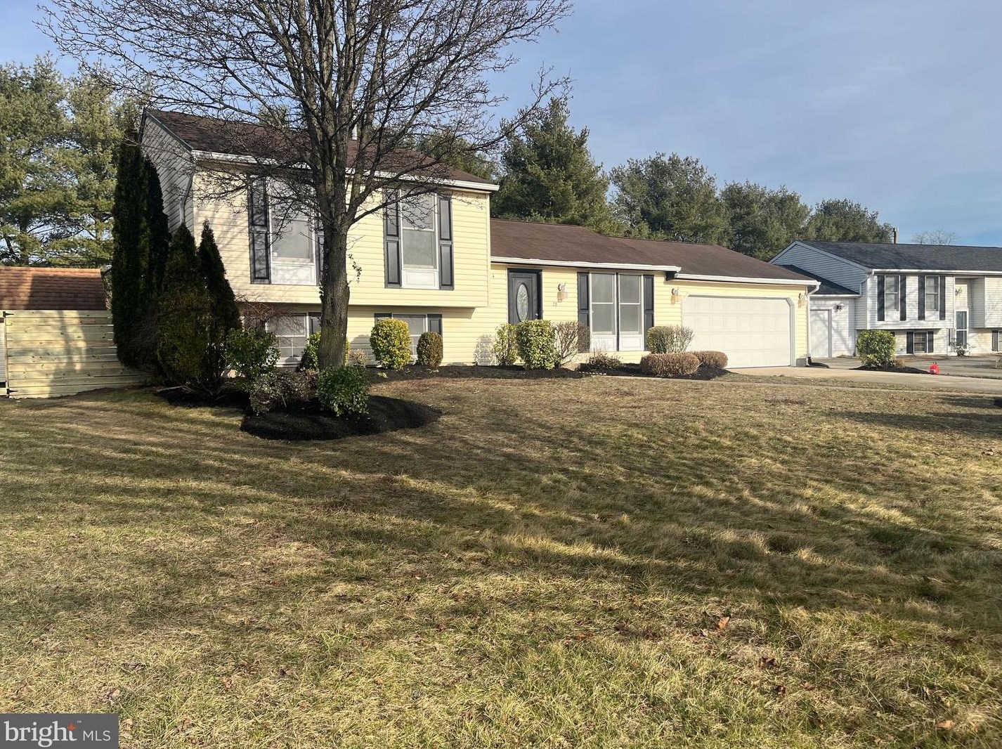 28 Dover Ln, Erial, NJ 08081-2811