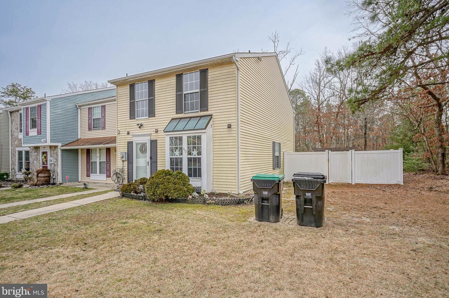 213 Vista Ct, Erial, NJ 08081-2907