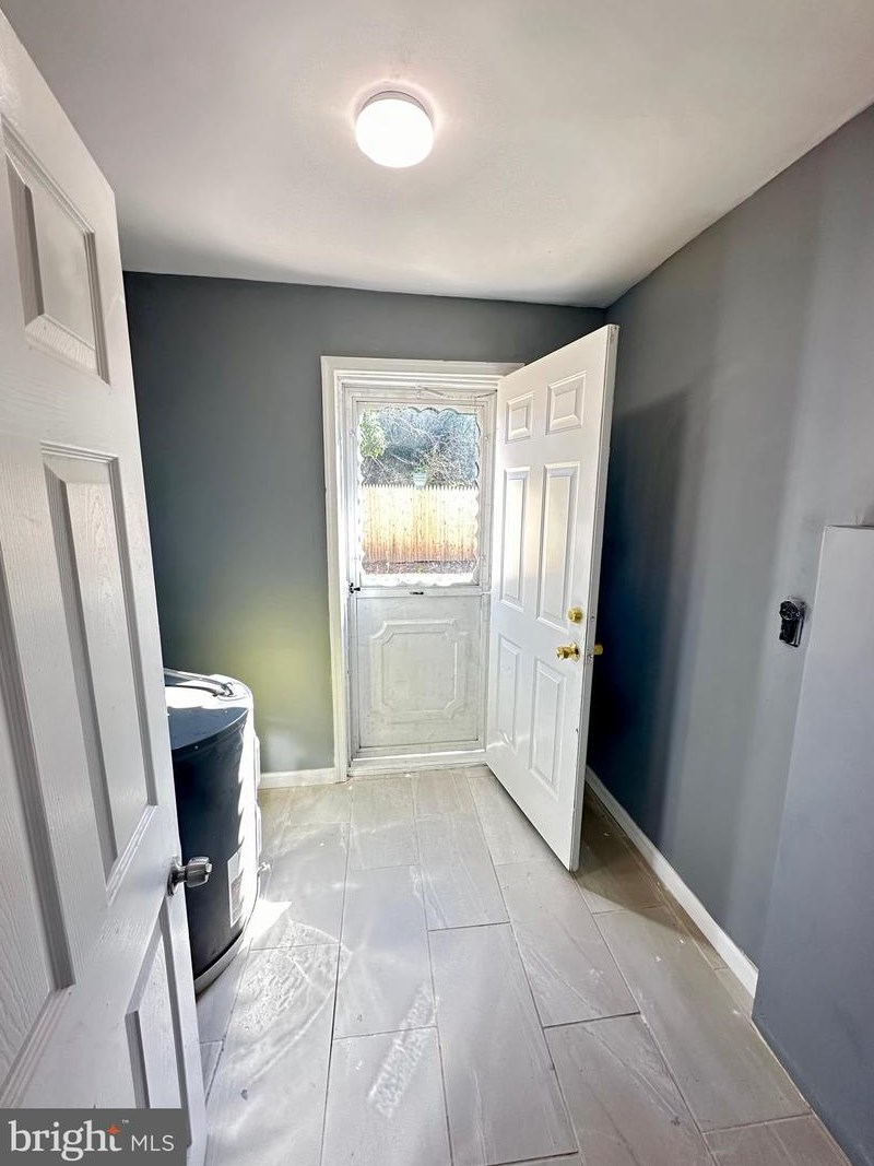 1338 Browning St, Camden NJ  08104-2012 exterior