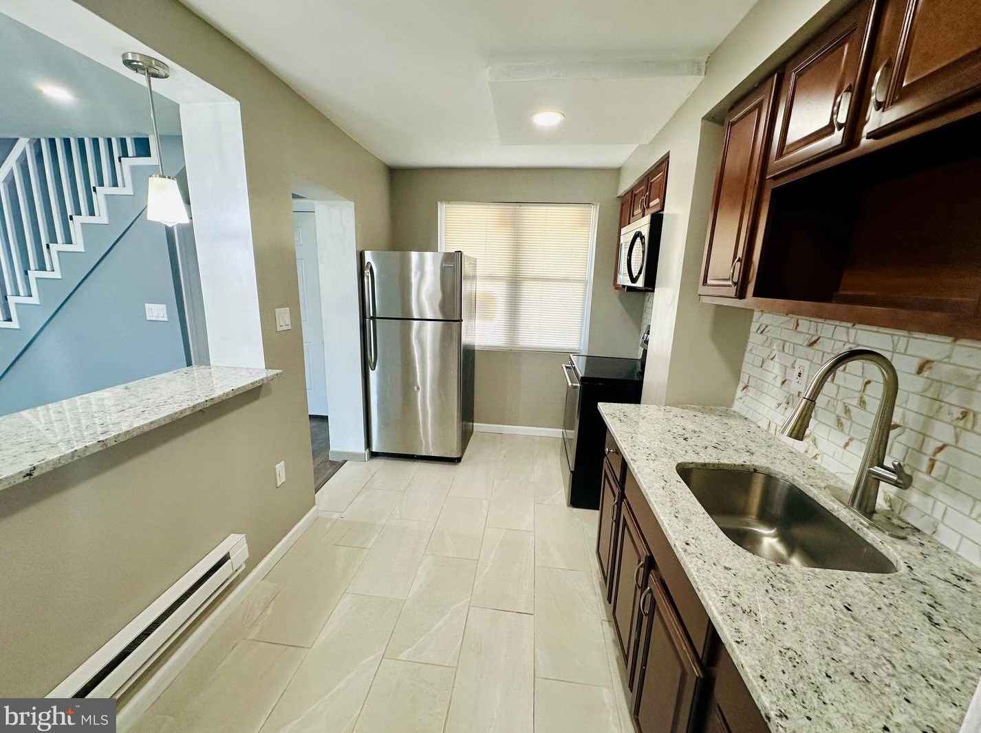 1338 Browning St, Camden NJ  08104-2012 exterior