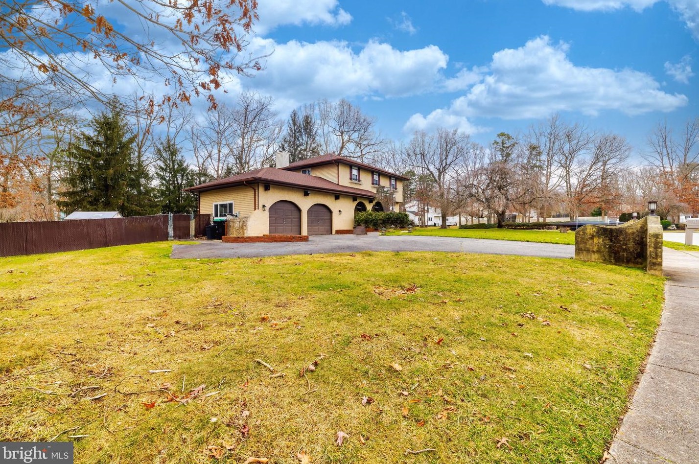 25 Breckenridge Dr, Berlin Boro, NJ 08009-9607