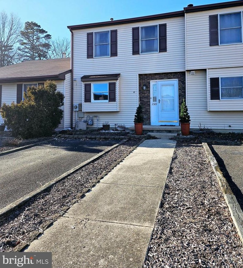 2309 Memorial Ct, Waterford Township, NJ 08004-2814