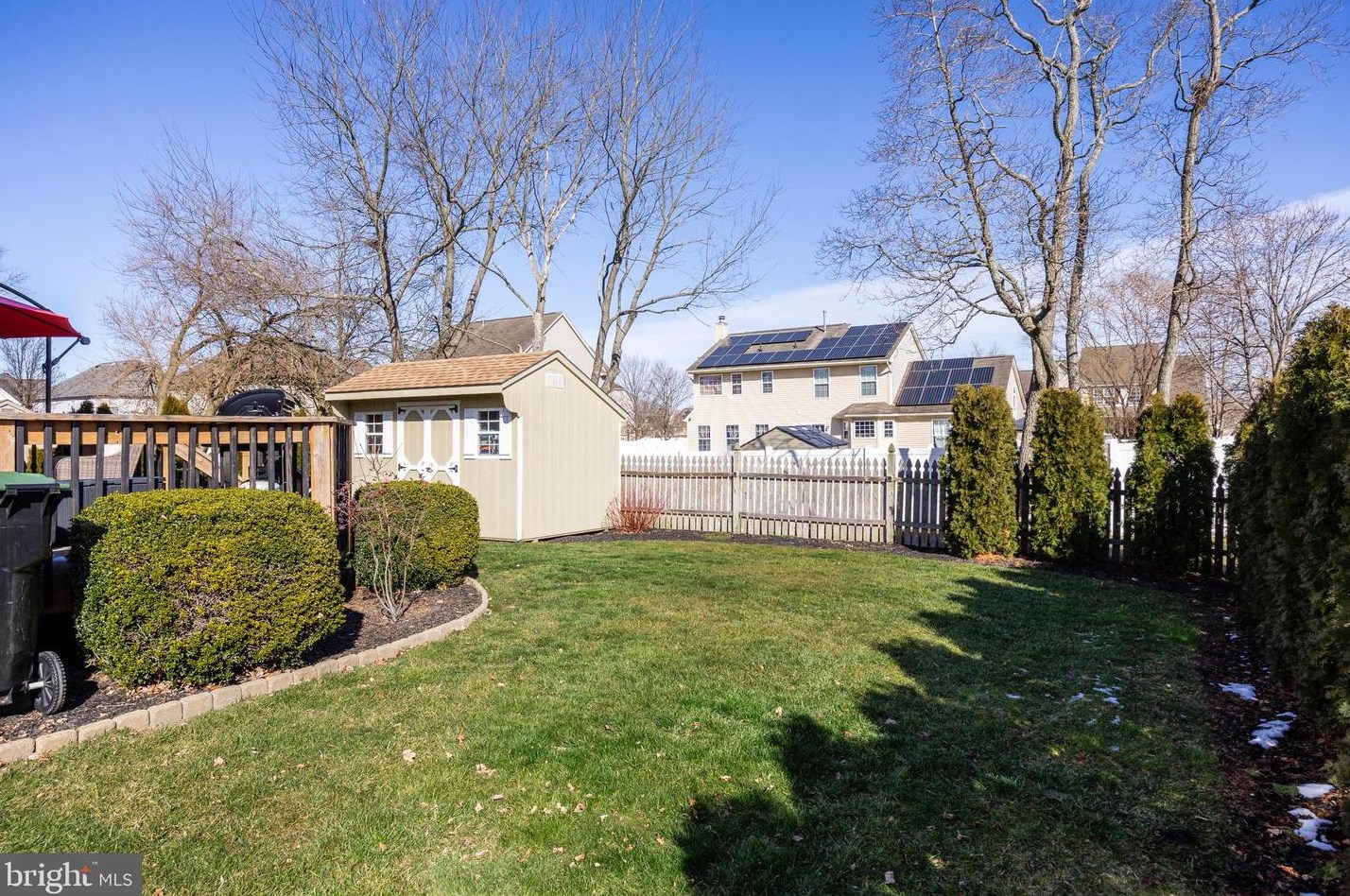 65 Roosevelt Blvd, Berlin Boro NJ  08009-7103 exterior