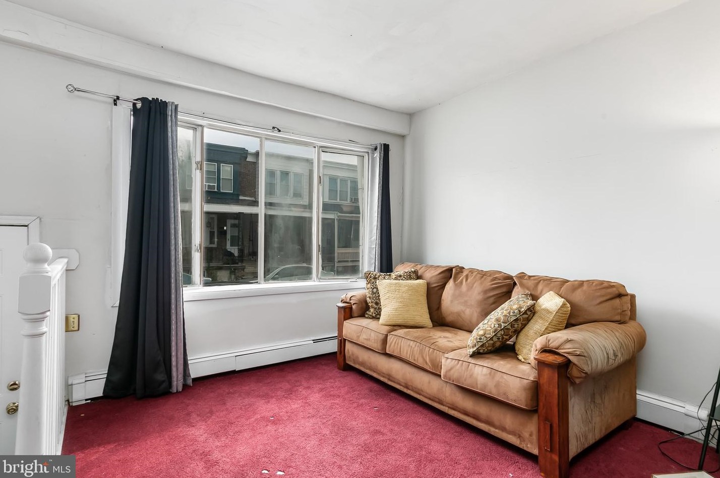 1040 Langham Ave, Camden NJ  08103-2735 exterior