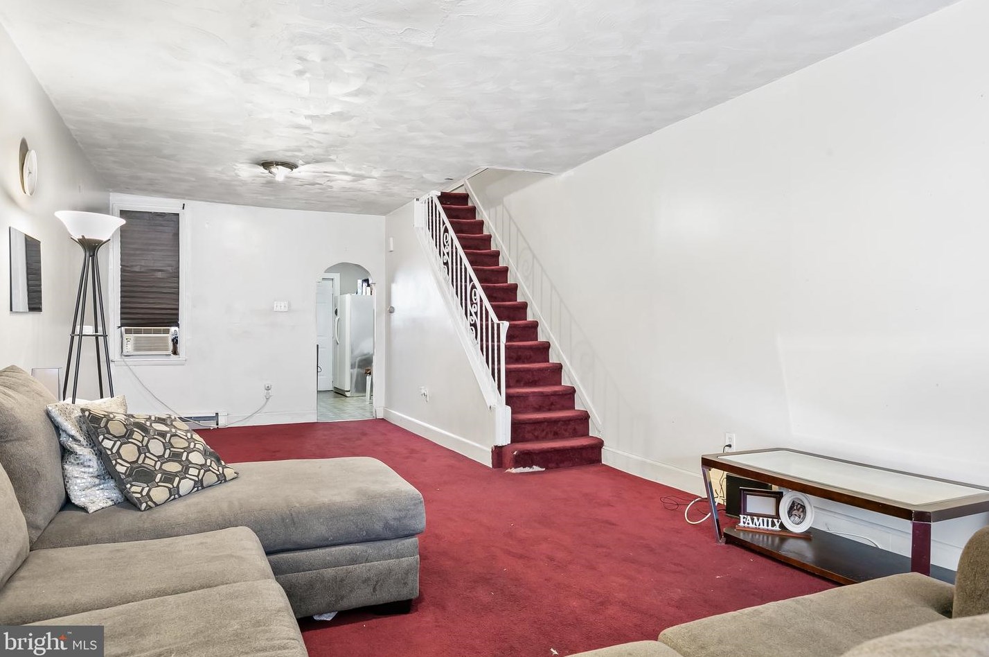 1040 Langham Ave, Camden NJ  08103-2735 exterior