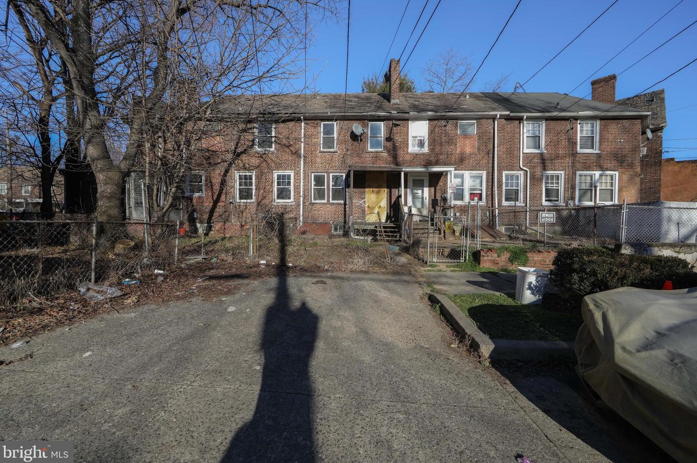 2825 Constitution Rd, Camden NJ  08104-2985 exterior