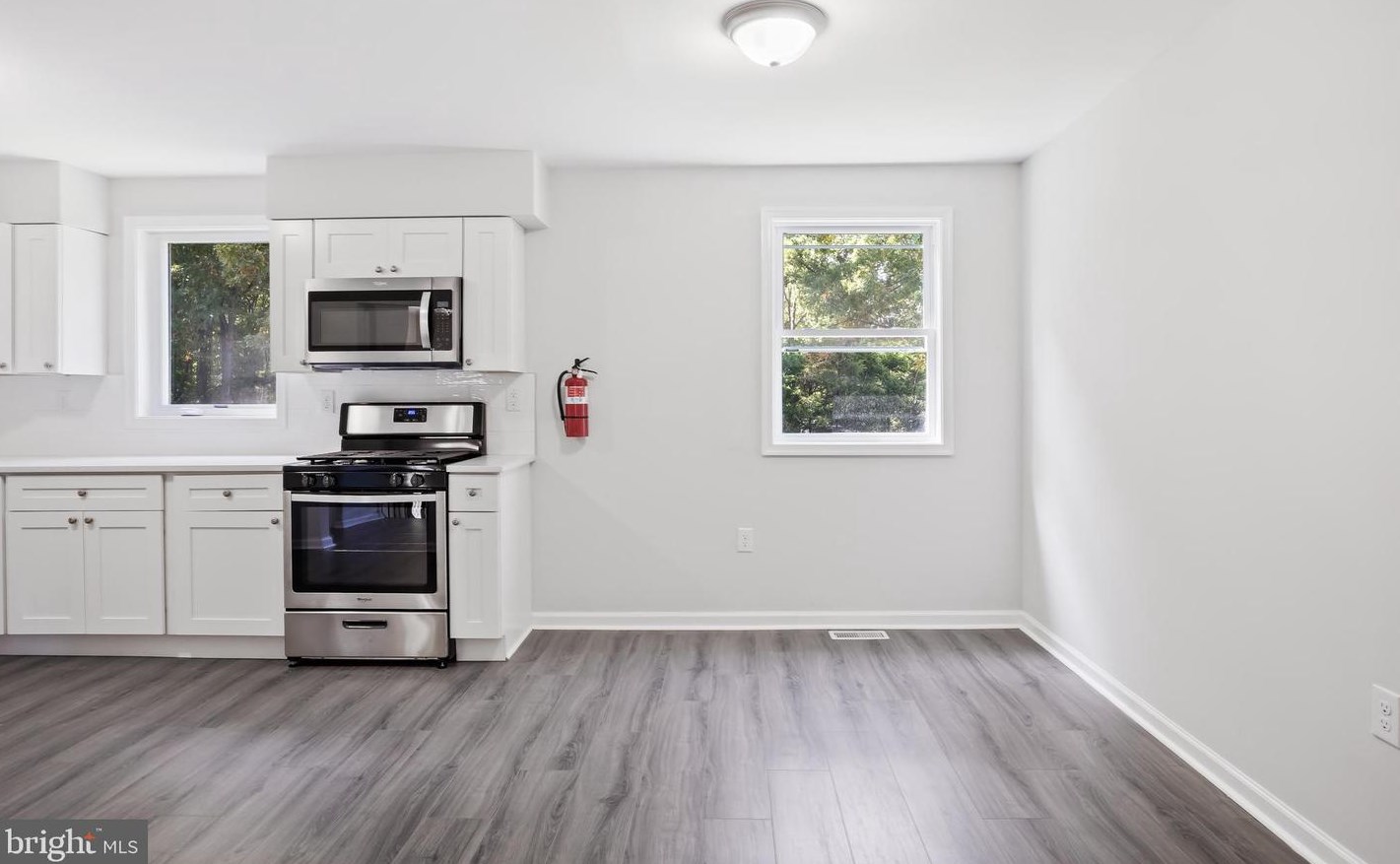 2253 Linden Ave, Waterford Township NJ  08004-1208 exterior