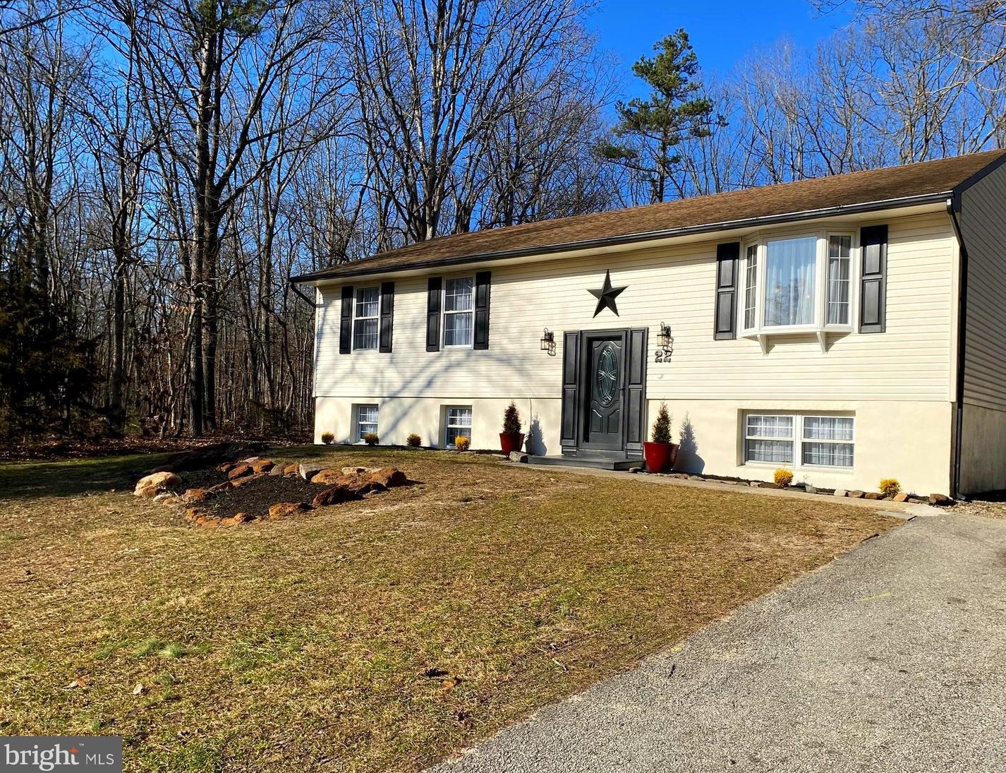 22 Debras, Erial, NJ 08081
