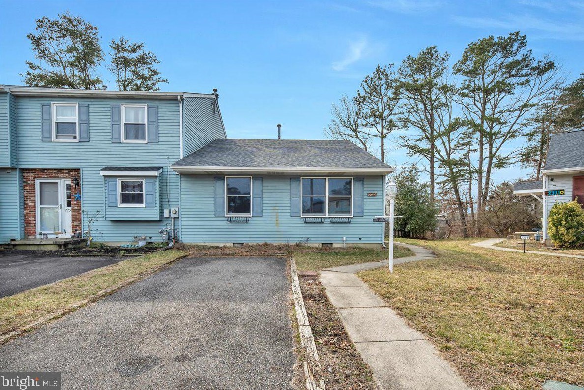 2299 Memorial Ct, Waterford Township, NJ 08004