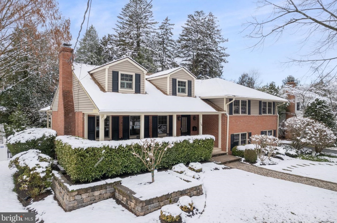 14 Birchall Dr, Tavistock, NJ 08033-2710