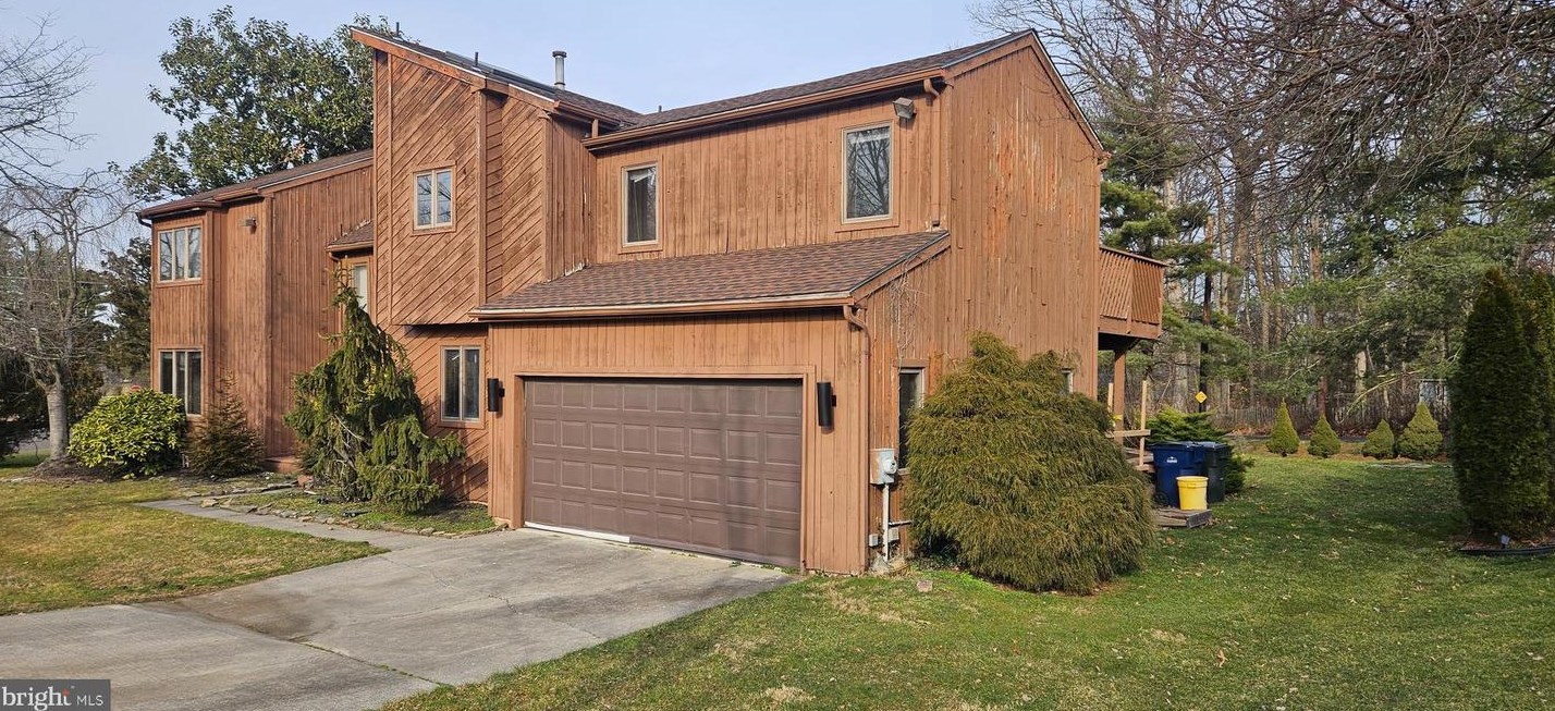 5 Golf View Dr, Franklin Township, NJ 08043