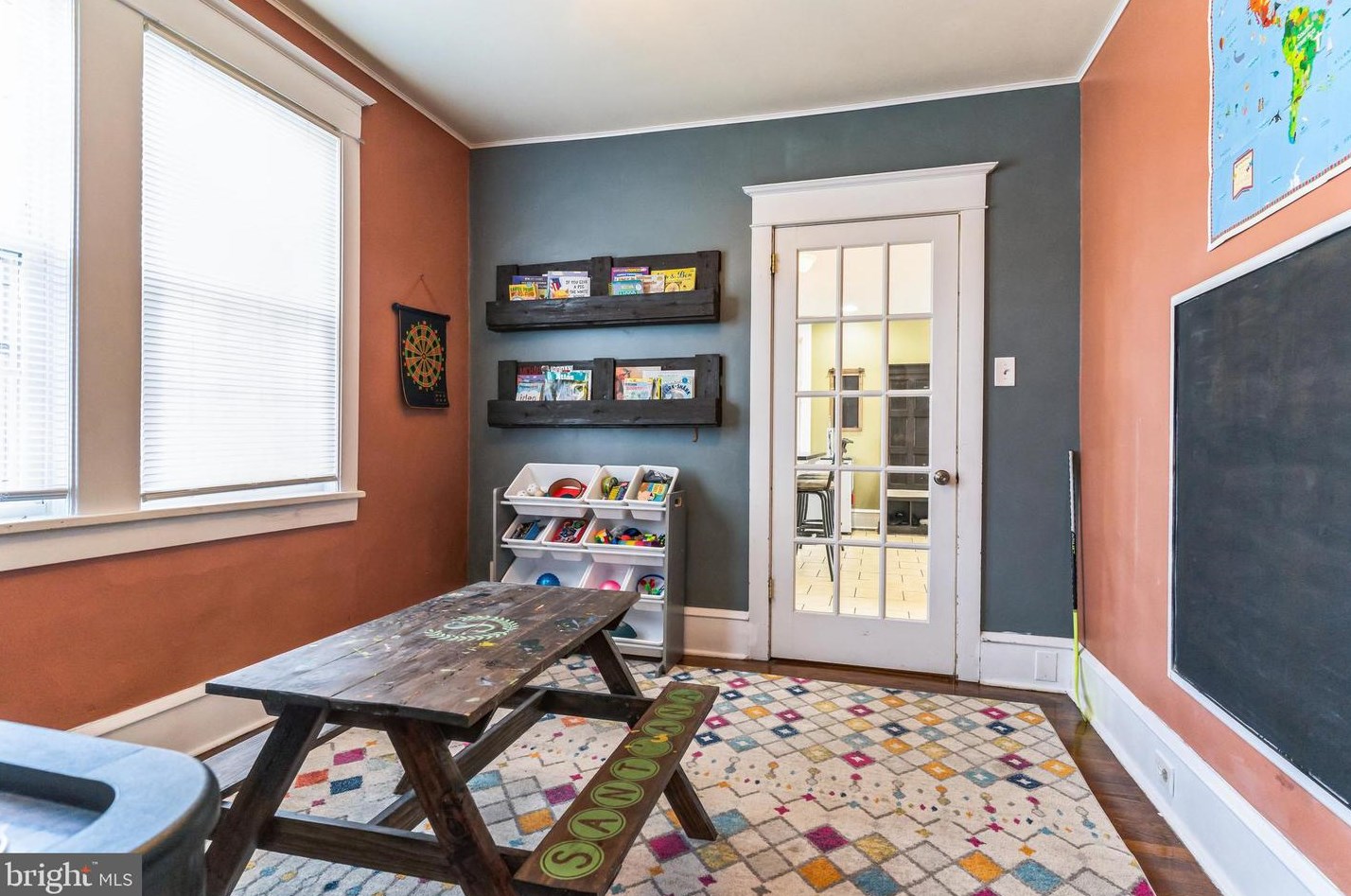 2804 Cove Rd, Camden NJ  08109-2409 exterior