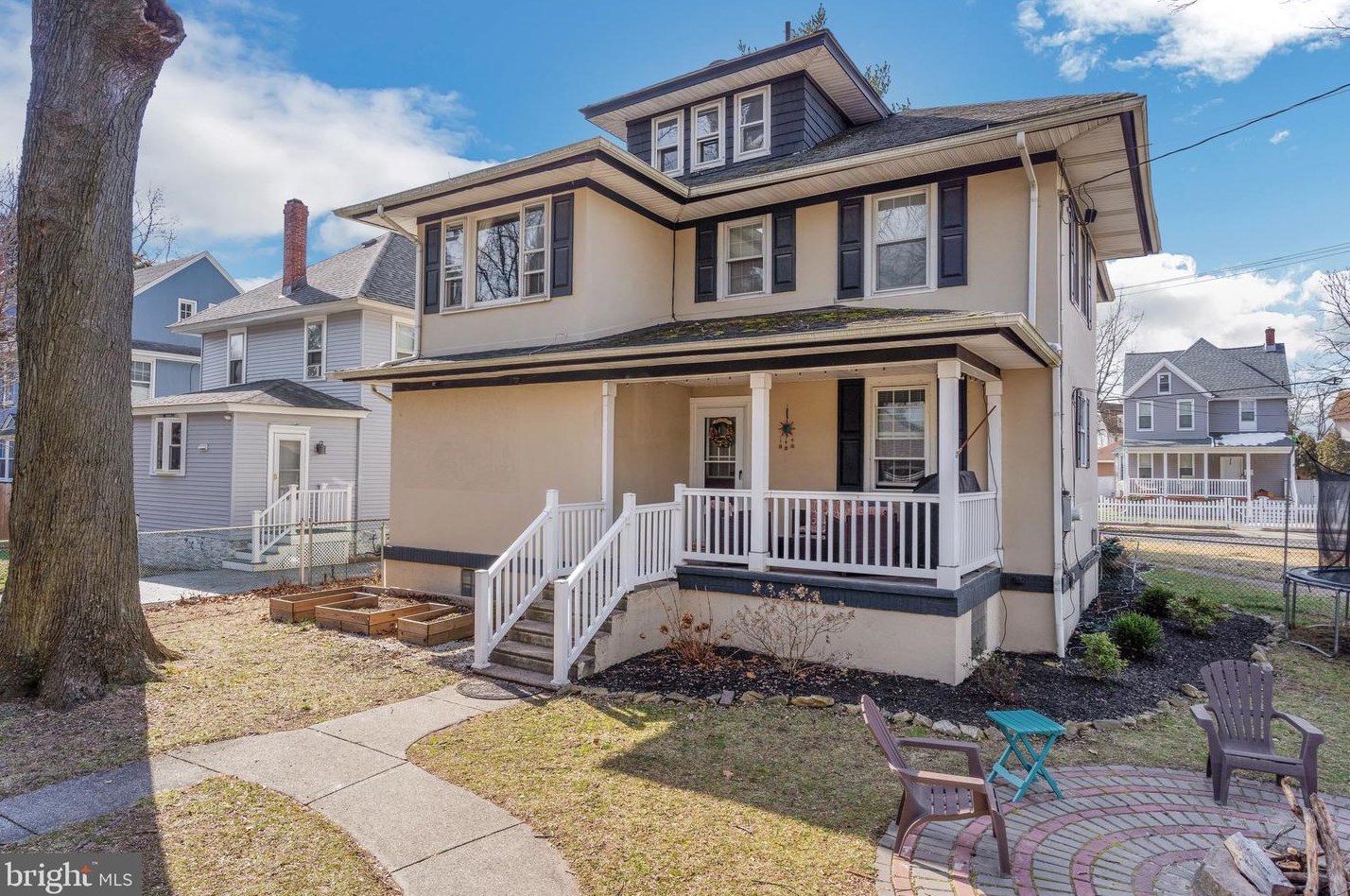 2804 Cove Rd, Camden NJ  08109-2409 exterior