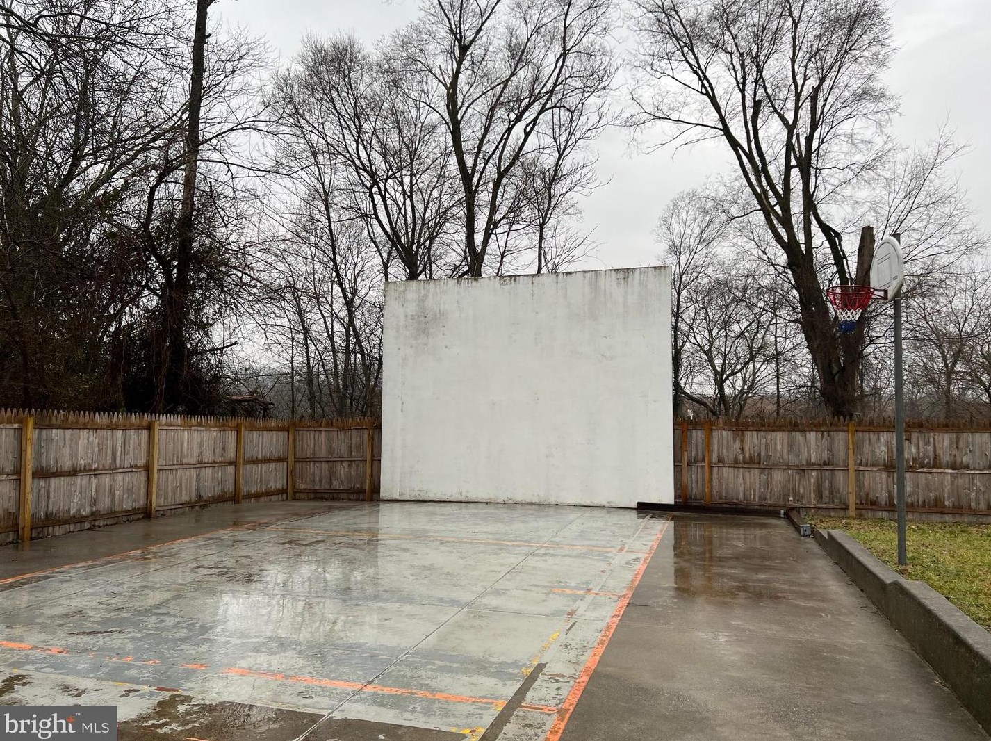 1034 Front St, Glendora NJ  08029-1026 exterior