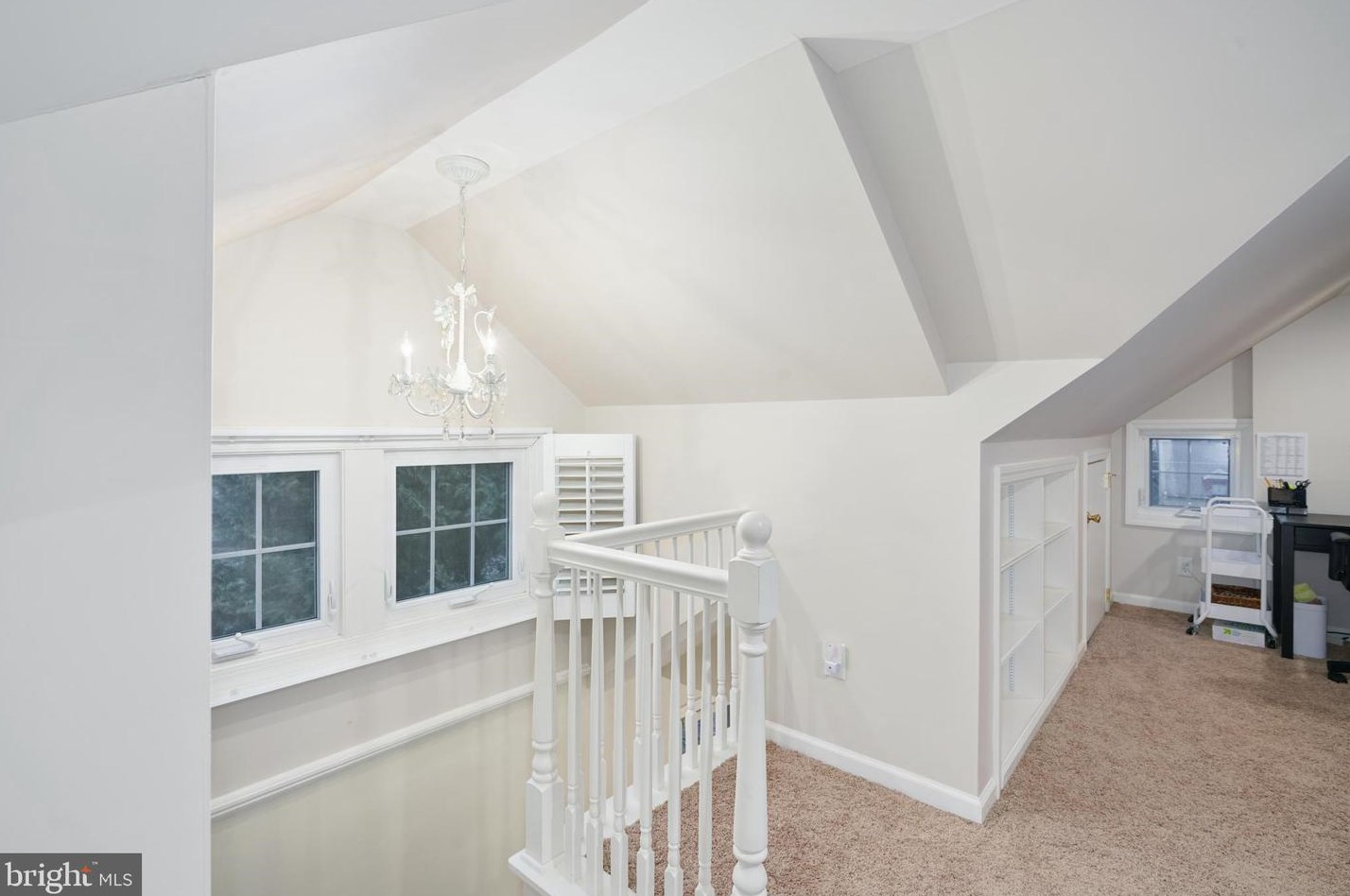 222 Woodland Ave, Haddonfield NJ  08033-2532 exterior