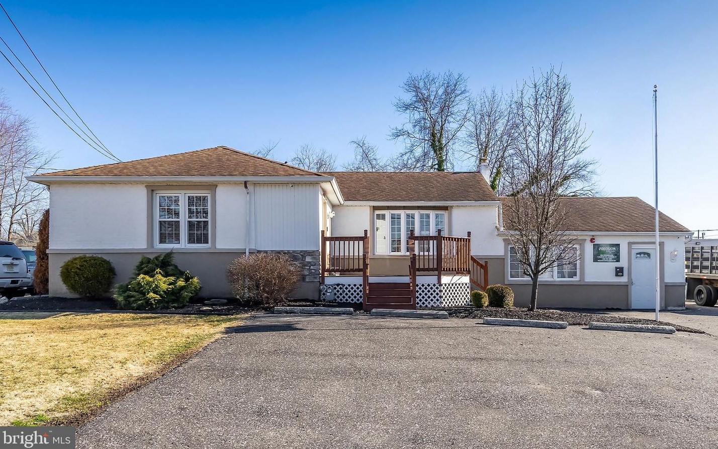 16 Dearborne Ave, Blenheim, NJ 08012-2842