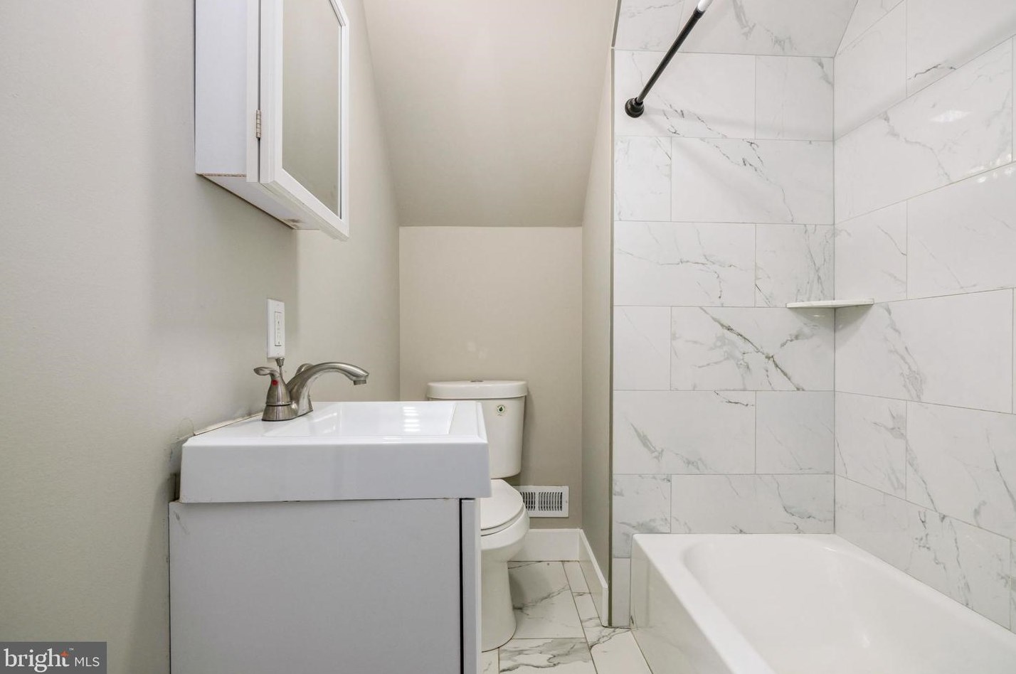 1633 44th St, Camden NJ  08110-3614 exterior