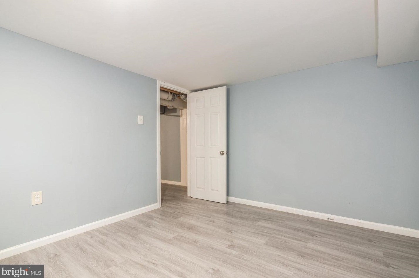 1633 44th St, Camden NJ  08110-3614 exterior