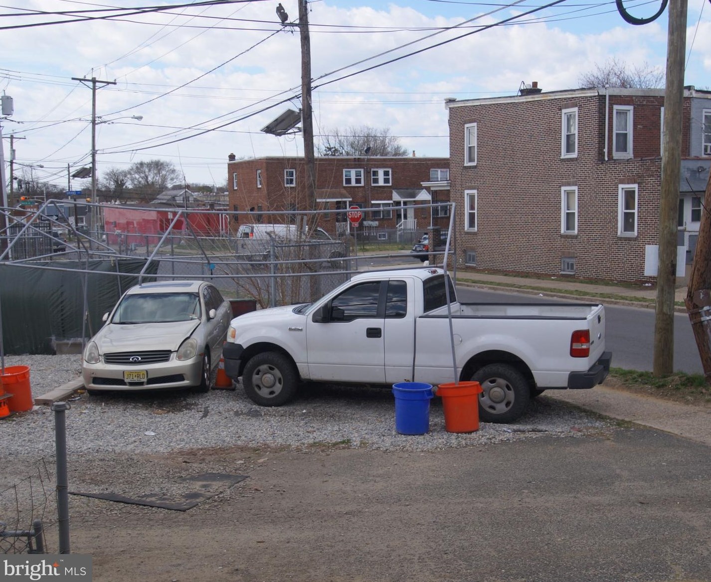207 Eutaw Ave, Camden NJ  08105-2118 exterior