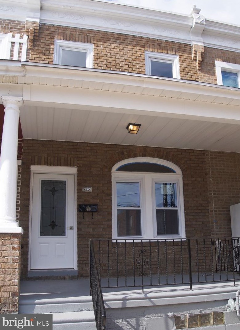 207 Eutaw Ave, Camden NJ  08105-2118 exterior