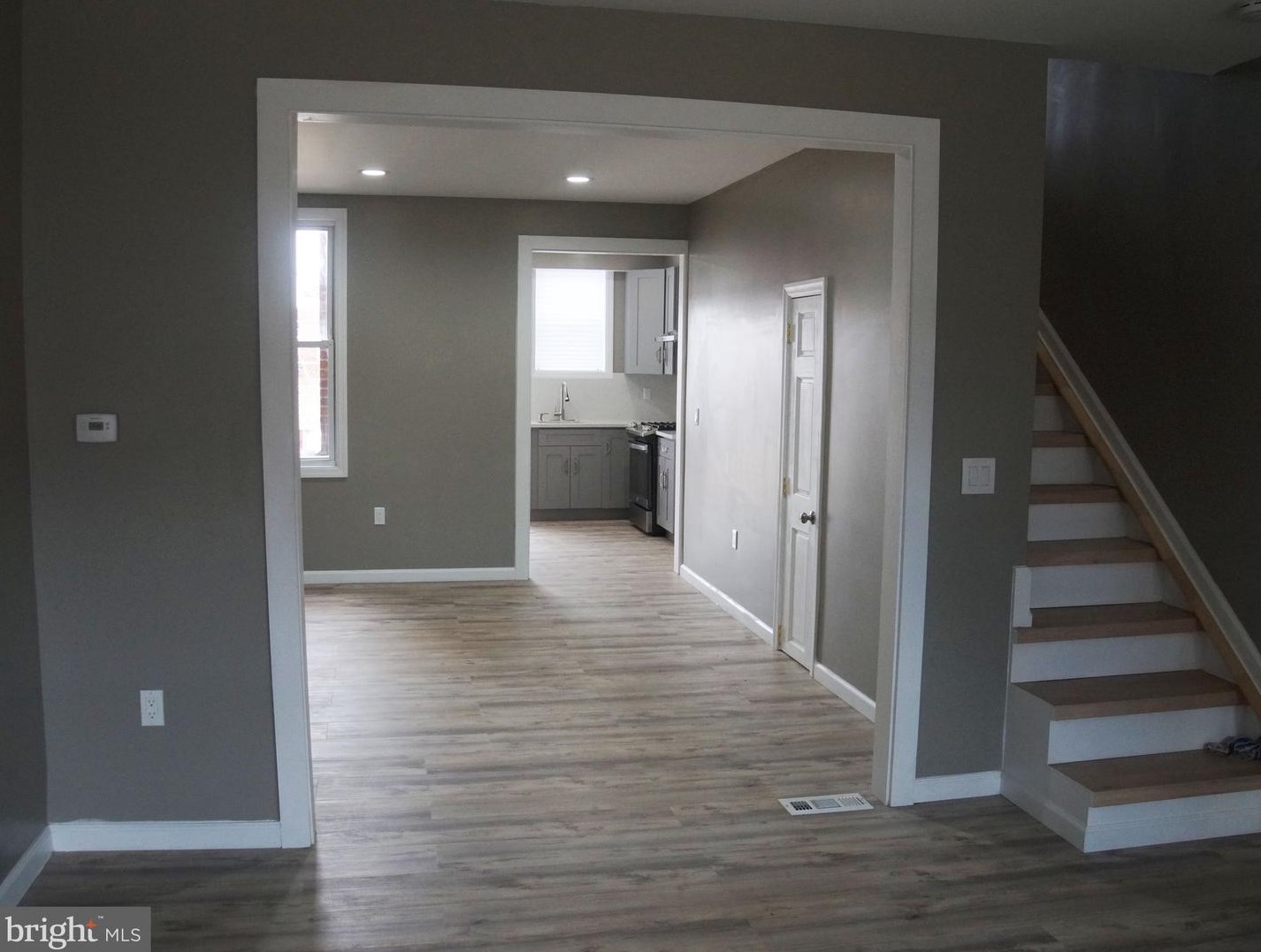 207 Eutaw Ave, Camden NJ  08105-2118 exterior