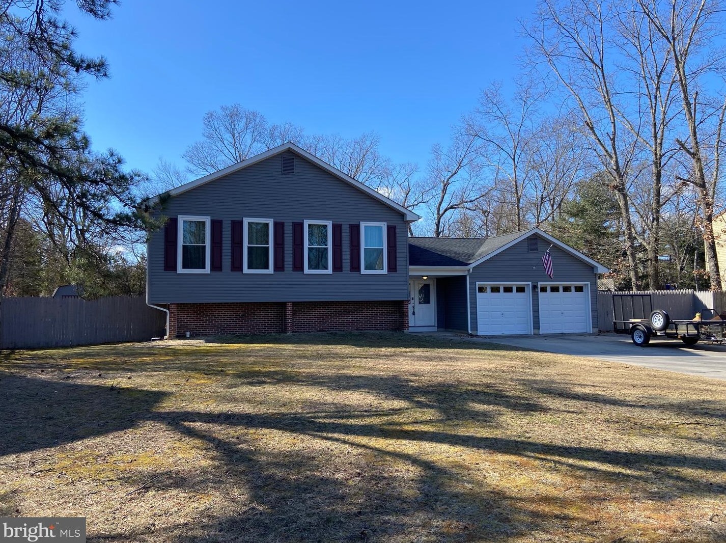 2411 Acorn Dr, Waterford Township, NJ 08004-1142