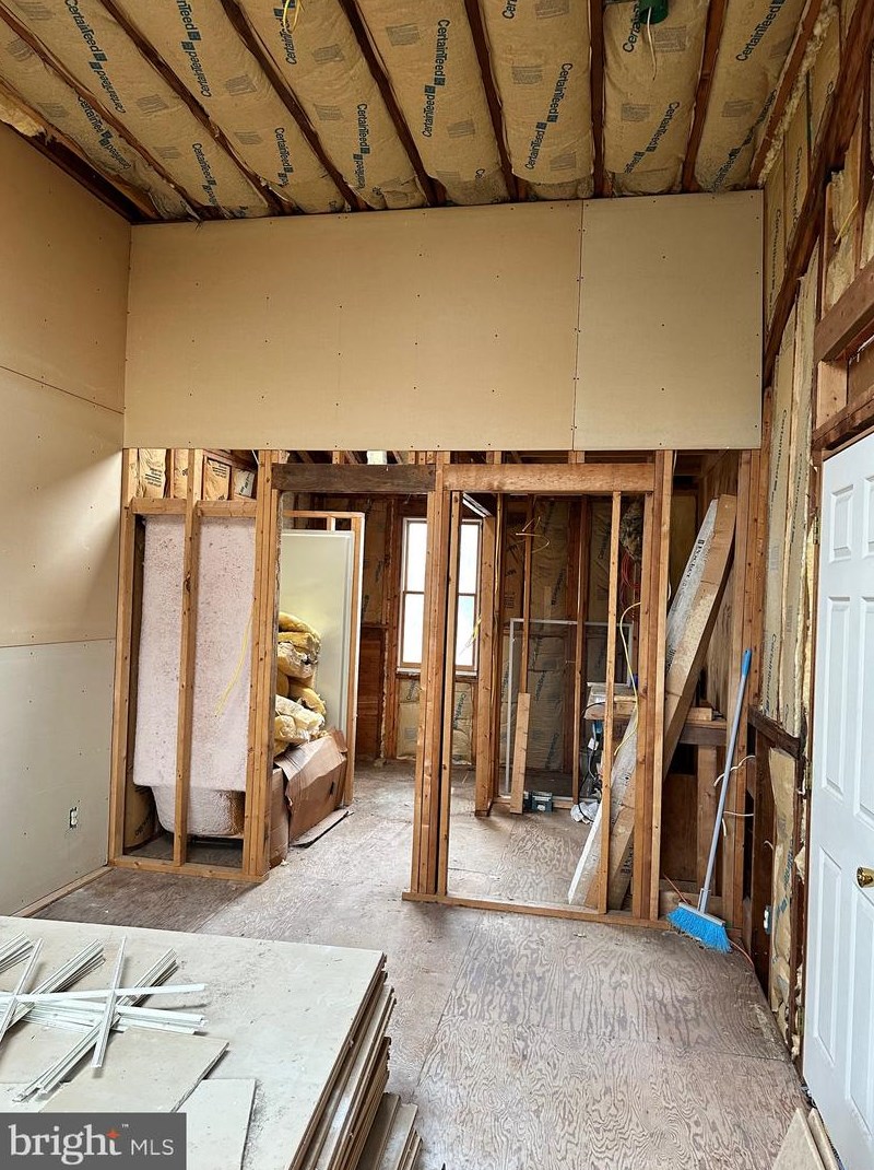 7451 Wyndam Rd, Camden NJ  08109-3253 exterior