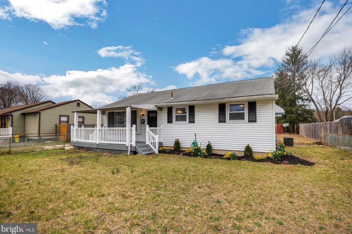 1040 Turnerville Rd, Pine Hill NJ  08021-6556 exterior