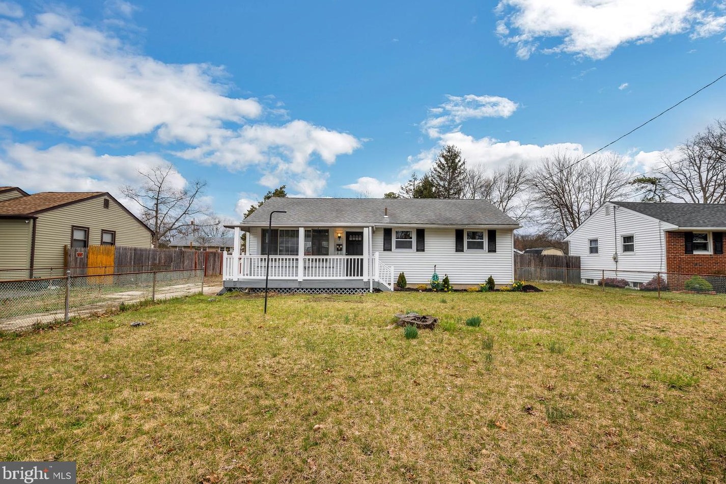 1040 Turnerville Rd, Pine Hill NJ  08021-6556 exterior