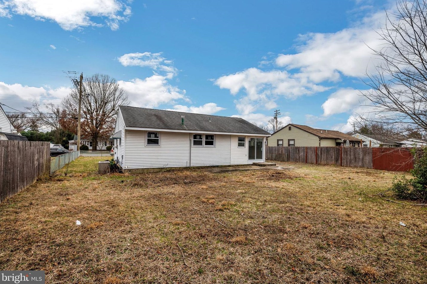 1040 Turnerville Rd, Pine Hill NJ  08021-6556 exterior