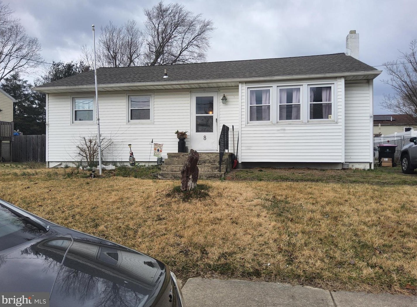 8 Essex Ave, Erial, NJ 08081