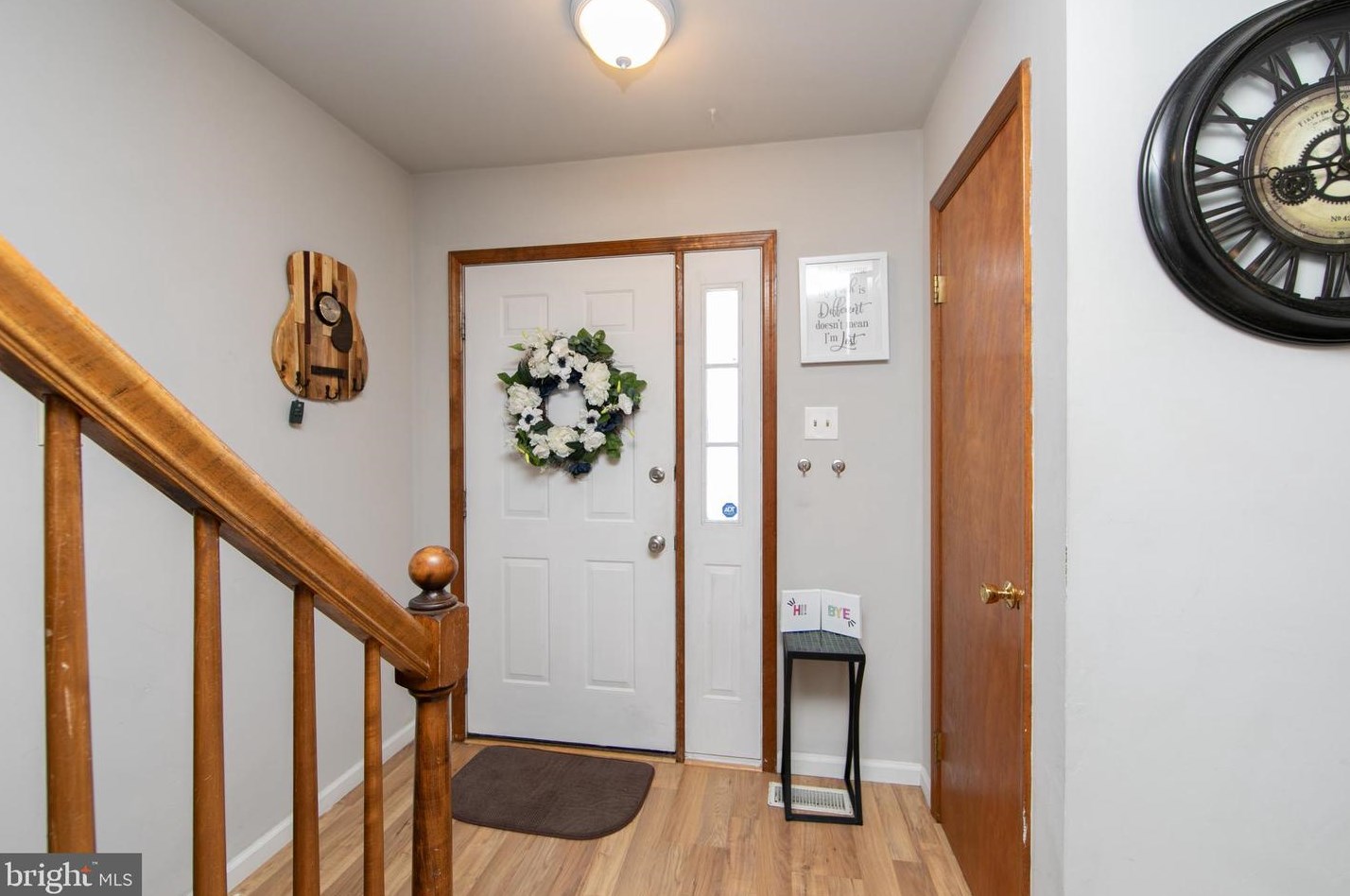 2426 Pliner Ct, Waterford Township NJ  08004-2812 exterior