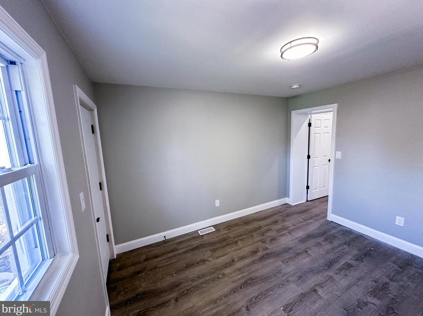 1229 Carl Miller Blvd, Camden NJ  08104-3531 exterior