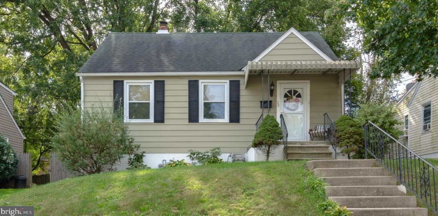 28 E 11th Ave, Runnemede, NJ 08078