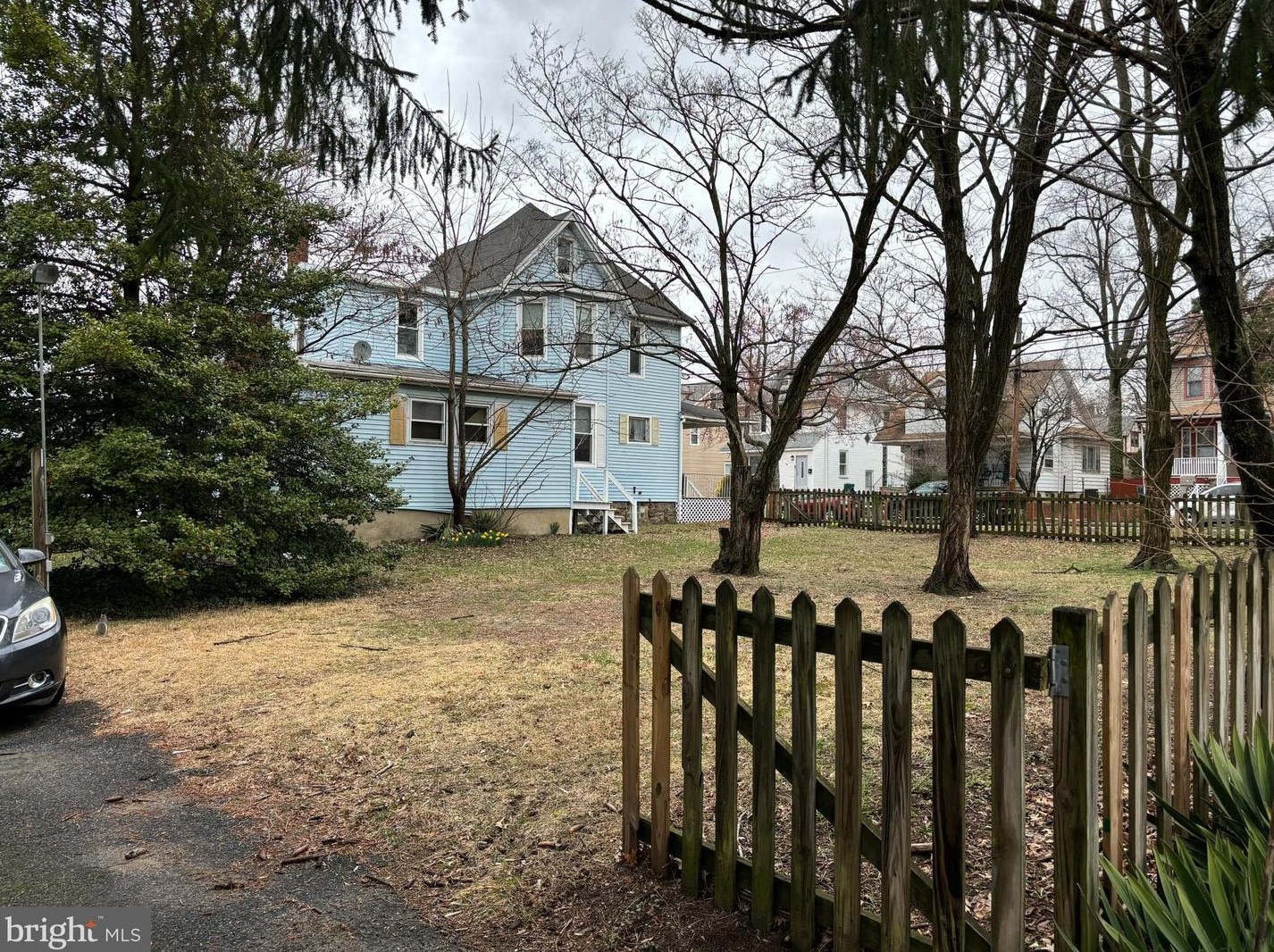 14 Euclid Ave, Camden, NJ 08109-1813